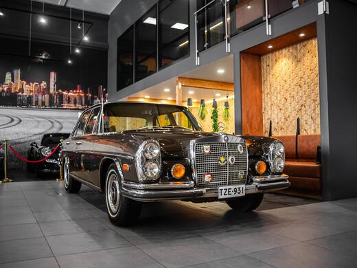 Mercedes-Benz 280 vaihtoauto