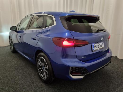 BMW 225 vaihtoauto