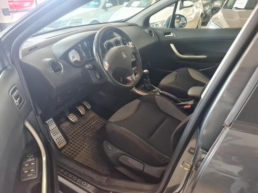 Peugeot 308 vaihtoauto