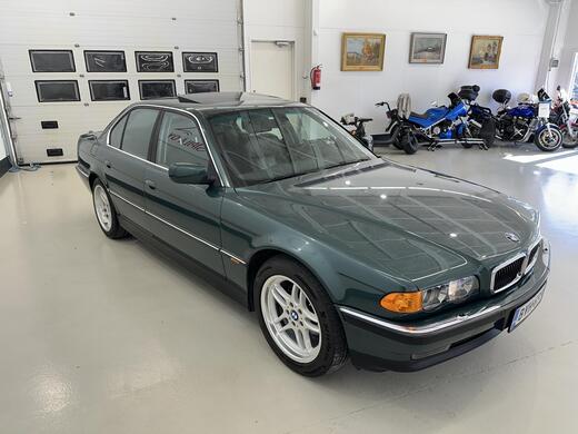 BMW 735 vaihtoauto