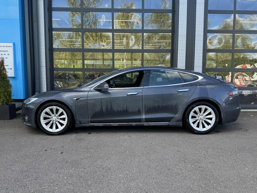 Tesla Model S vaihtoauto