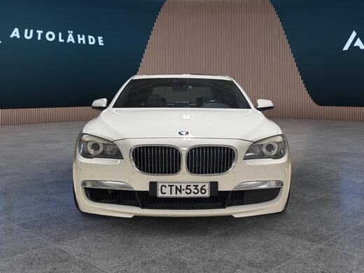 BMW 740 vaihtoauto