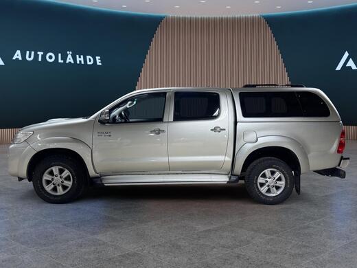Toyota Hilux vaihtoauto