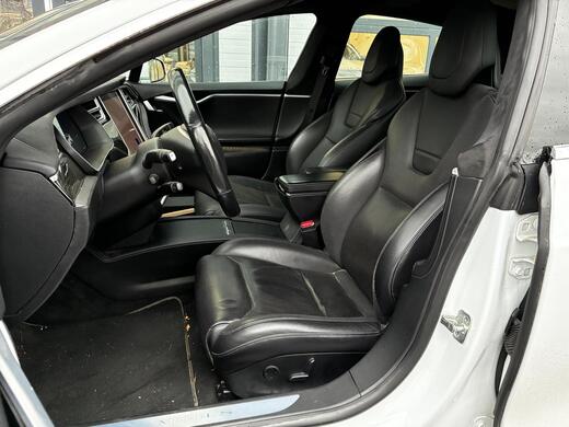 Tesla Model S vaihtoauto