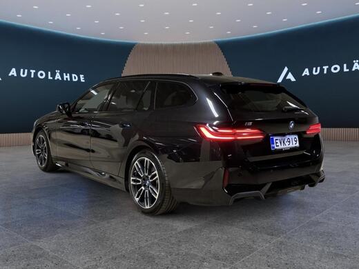BMW i5 vaihtoauto