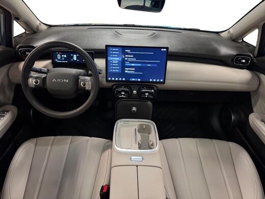 AION UT vaihtoauto