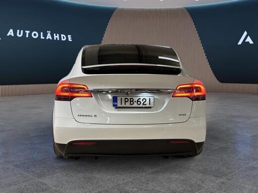 Tesla Model X vaihtoauto