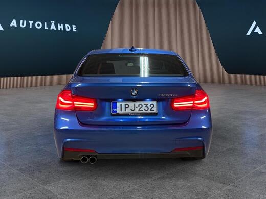 BMW 330 vaihtoauto
