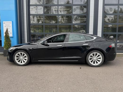 Tesla Model S vaihtoauto