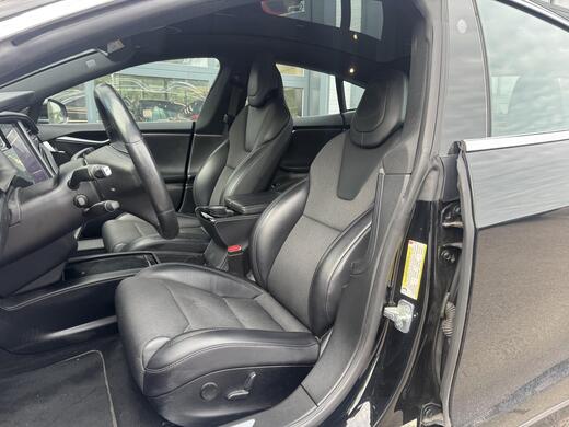 Tesla Model S vaihtoauto