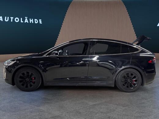 Tesla Model X vaihtoauto