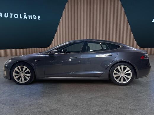 Tesla Model S vaihtoauto