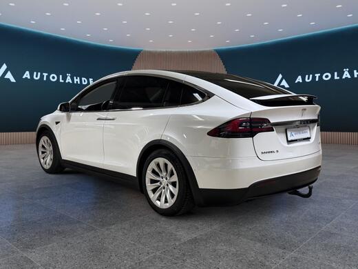 Tesla Model X vaihtoauto