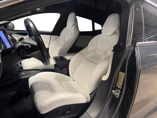 Tesla Model S vaihtoauto