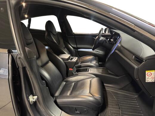 Tesla Model S vaihtoauto