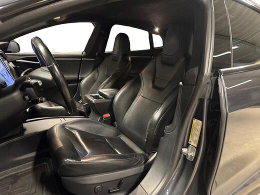 Tesla Model S vaihtoauto