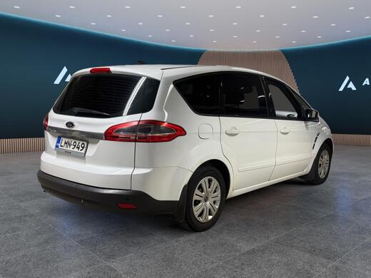 Ford S-MAX vaihtoauto