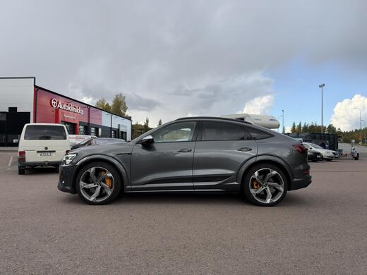 Audi e-tron vaihtoauto