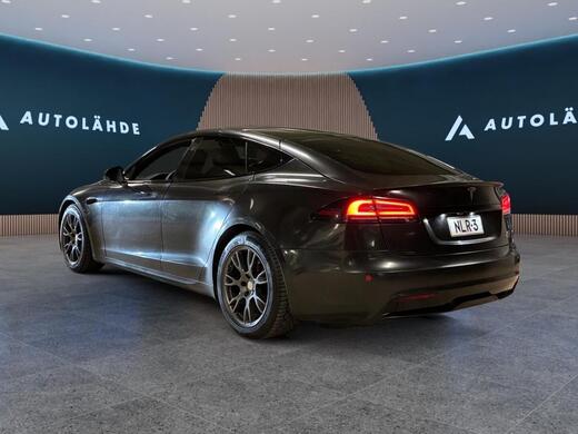 Tesla Model S vaihtoauto