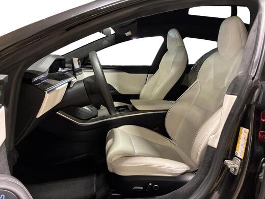 Tesla Model S vaihtoauto