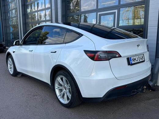 Tesla Model Y vaihtoauto