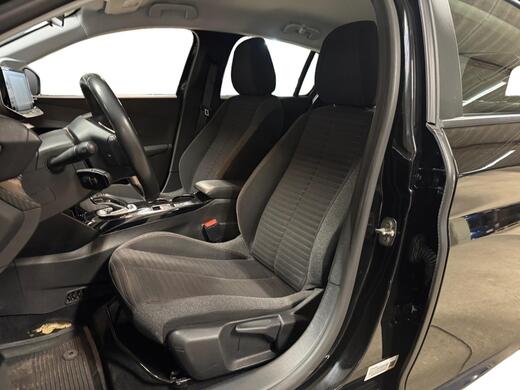 Peugeot e-208 vaihtoauto