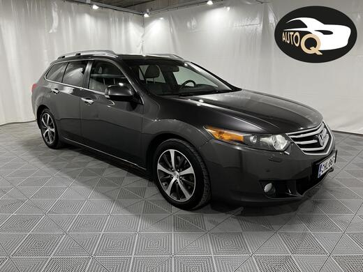 Honda Accord vaihtoauto