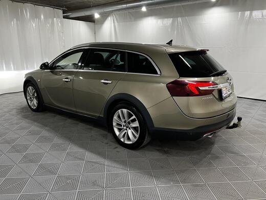 Opel Insignia vaihtoauto