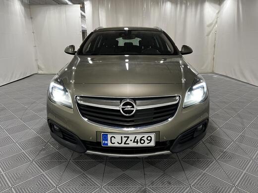 Opel Insignia vaihtoauto