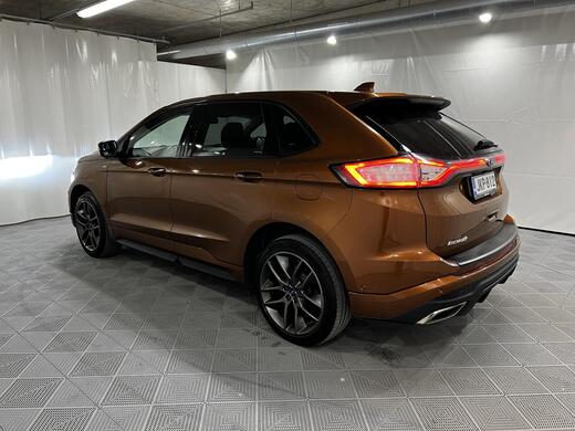 Ford Edge vaihtoauto