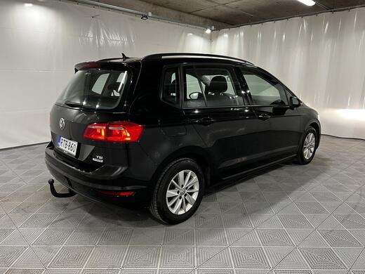Volkswagen Golf Sportsvan vaihtoauto