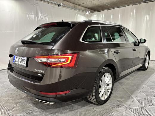 Skoda Superb vaihtoauto