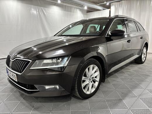 Skoda Superb vaihtoauto