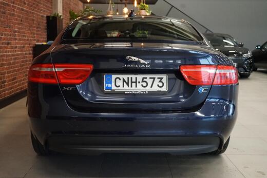 Jaguar XE vaihtoauto