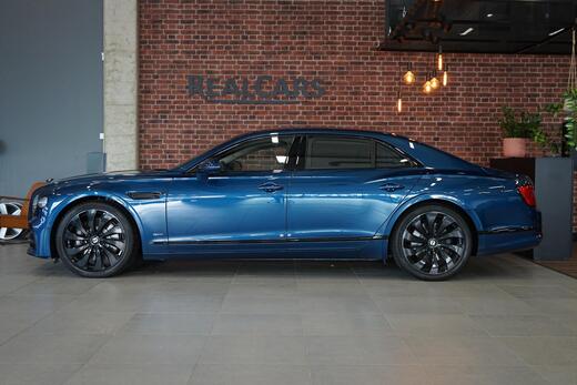 Bentley Flying Spur vaihtoauto