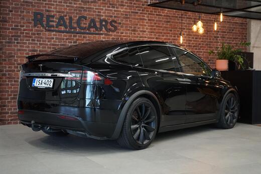 Tesla Model X vaihtoauto