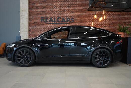 Tesla Model X vaihtoauto