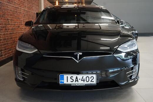 Tesla Model X vaihtoauto