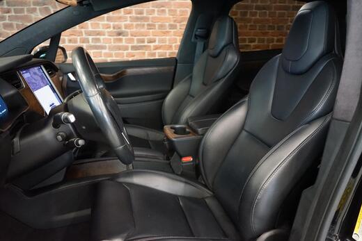Tesla Model X vaihtoauto