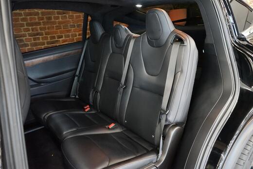 Tesla Model X vaihtoauto