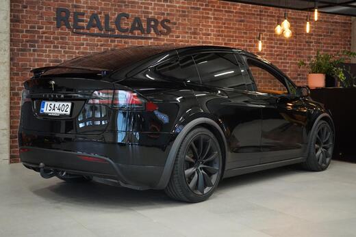 Tesla Model X vaihtoauto