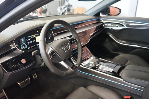 Audi A8 vaihtoauto