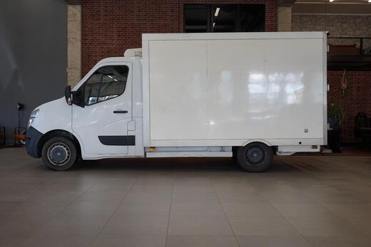 Nissan NV400 vaihtoauto