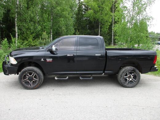 Dodge Ram 2500 vaihtoauto