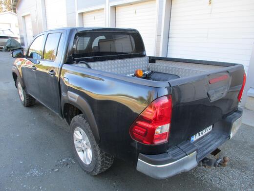 Toyota Hilux vaihtoauto