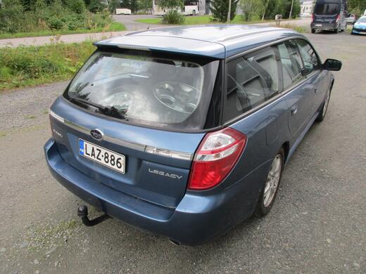 Subaru Legacy vaihtoauto