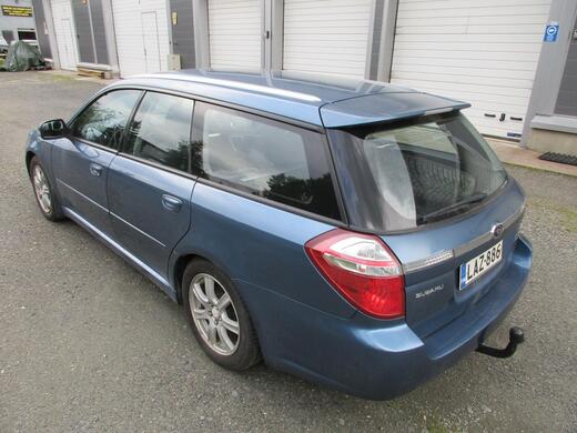 Subaru Legacy vaihtoauto