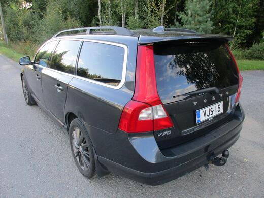 Volvo V70 vaihtoauto