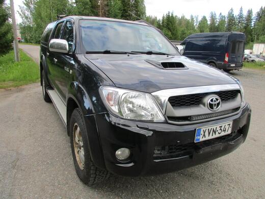 Toyota Hilux vaihtoauto