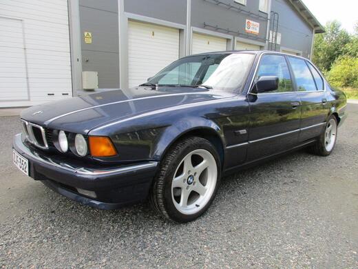 BMW 750 vaihtoauto